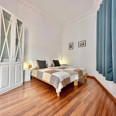 La Hoya Downtown Apartment *